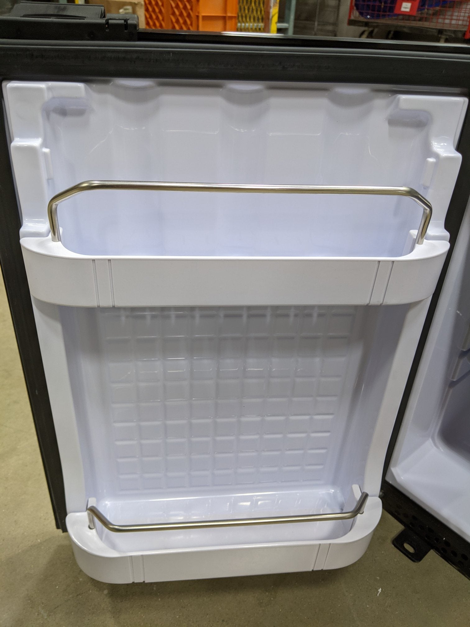New Freightliner Cascadia P3 indelB BC49C4 Refrigerator - P/N A22-76933-000 (10090439704892)