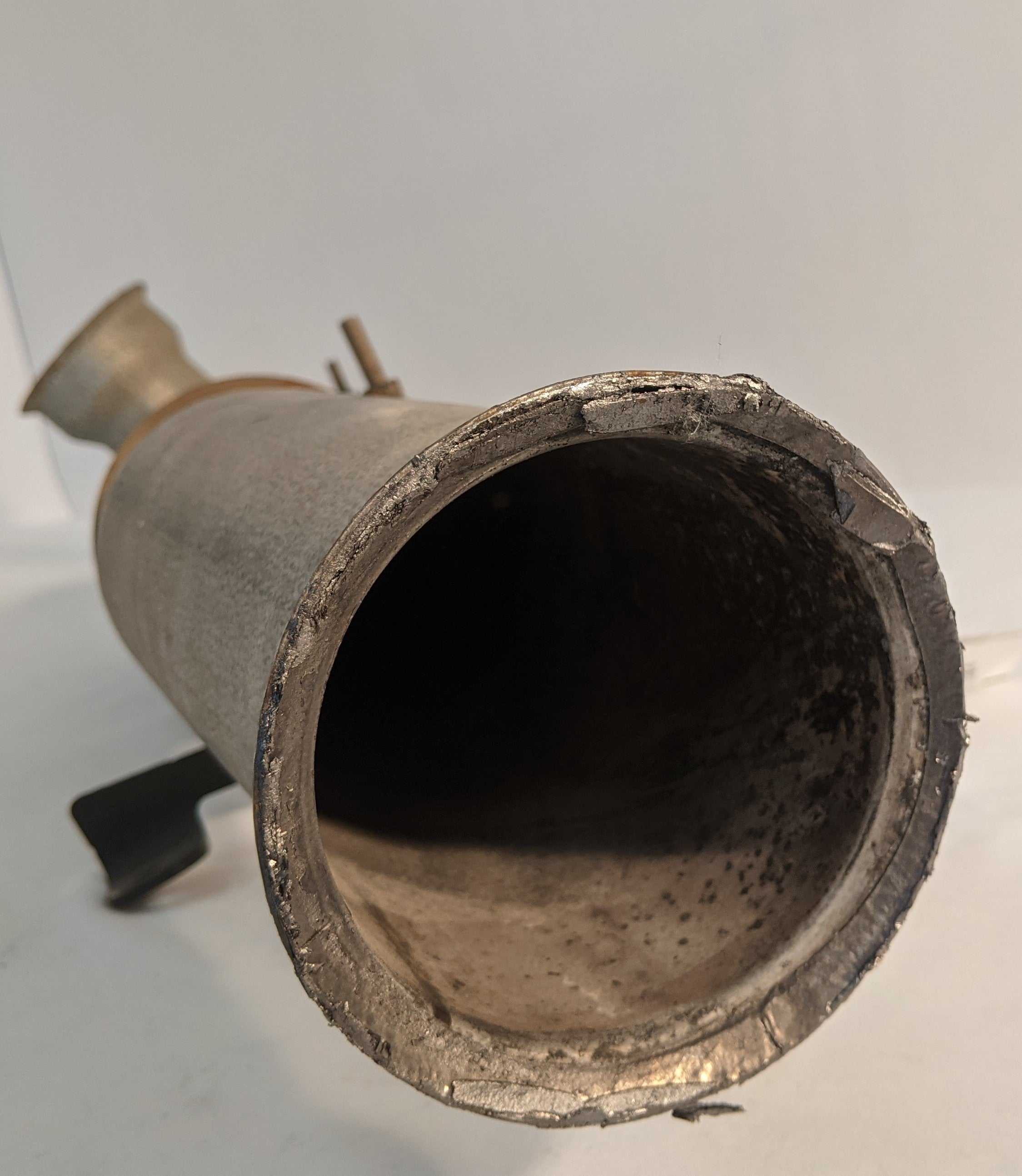Used Freightliner DD13 4" Exhaust Inlet Bellows & Elbow Pipe - P/N 04-28907-000 (10093198803260)
