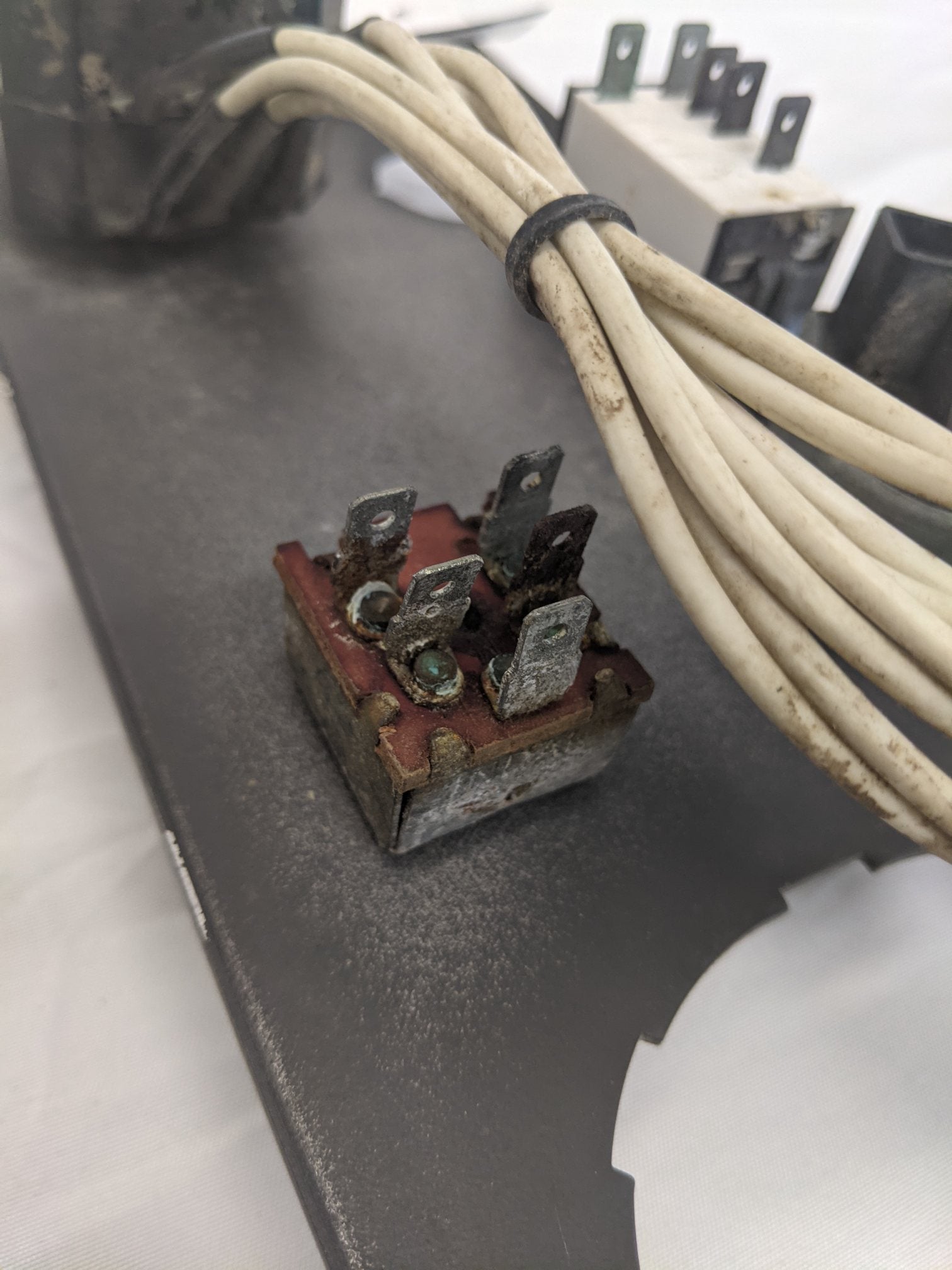 Used Freightliner Columbia Sleeper Cab Control Panel - P/N 22-46623-009