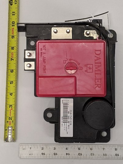 New Freightliner Daimler Battery Cable Access Power Module - P/N A66-19628-035 (10169469862204)