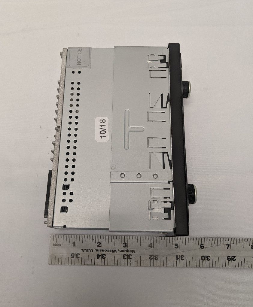 Freightliner CSS-6020J AM/FM/WB Radio | P/N A22-76662-000