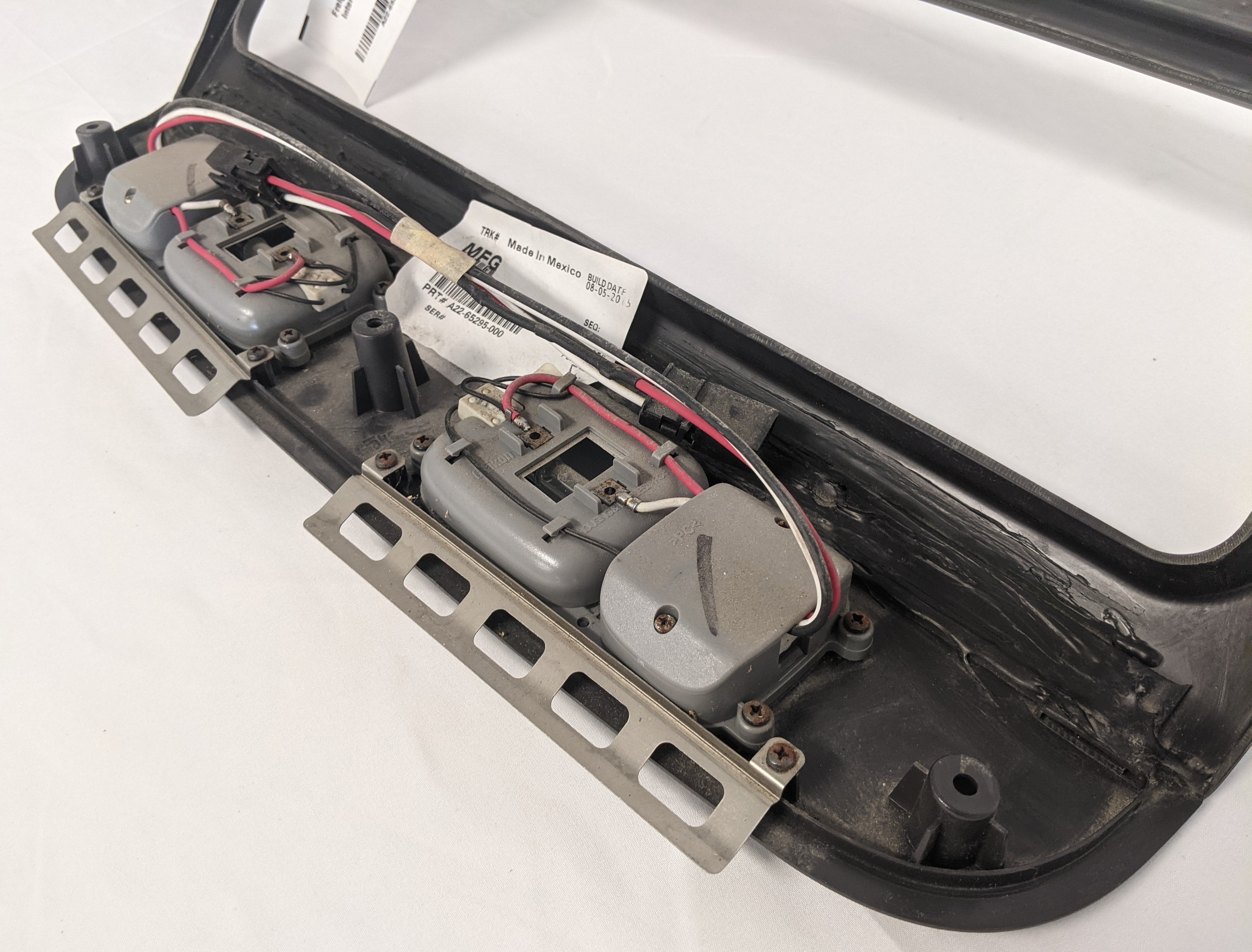 Freightliner M2 Overhead Interior Light Assembly - A22-65295-000