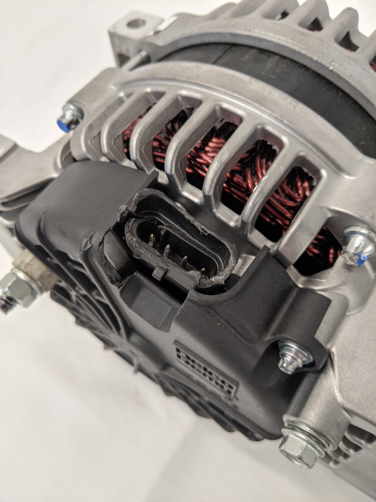*Damaged Plug* Delco Remy 28SI, 200 AMP Truck Alternator P/N  8600253 (10157364805948)