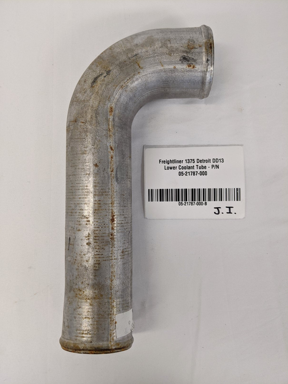 Freightliner 1375 Detroit DD13 Lower Coolant Tube - P/N 05-21787-000