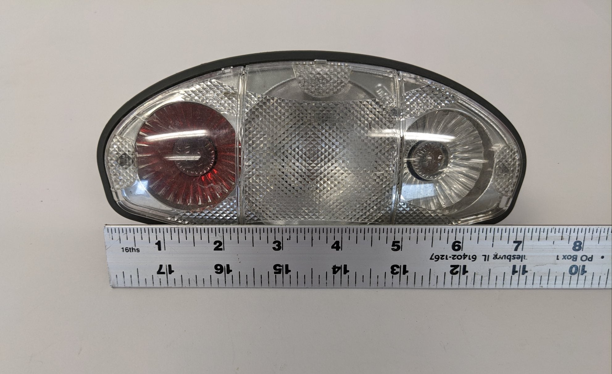 Used Freightliner Cascadia P3 RH Upper Dome Light w/ Bulbs - P/N 22-60997-001 (4029255614550)