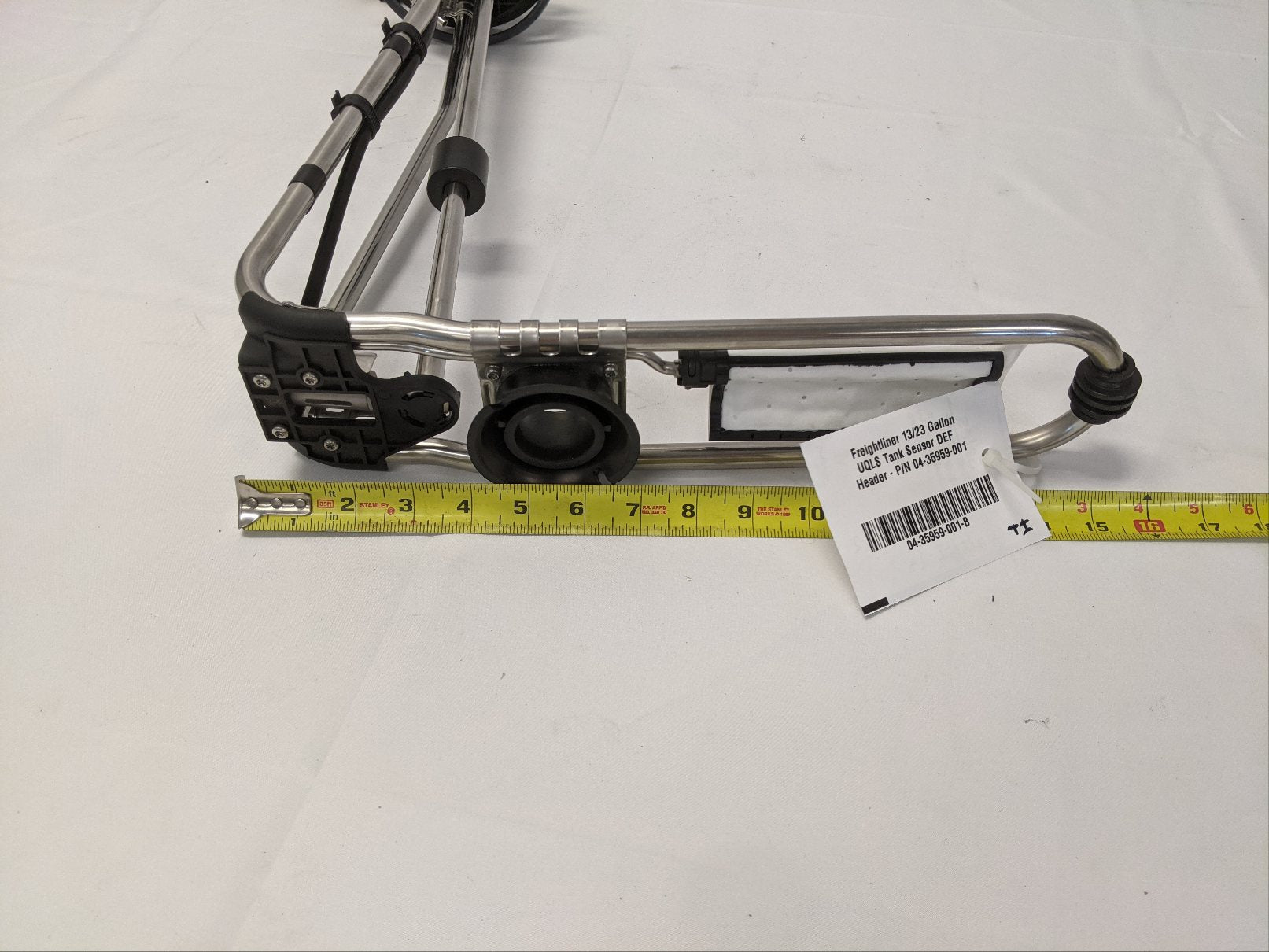 Freightliner 13/23 Gallon UQLS Tank Sensor DEF Header - P/N 04-35959-001