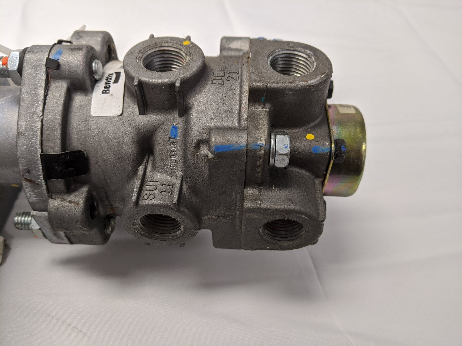 Freightliner Valve Brake Pedal (A12-25703-004) - Used