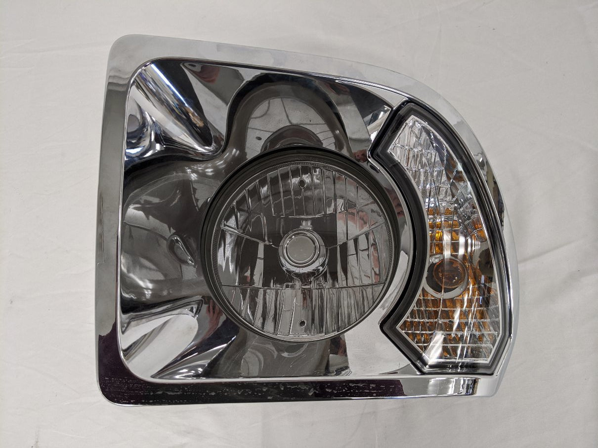 Damaged Freightliner 108SD & 114SD RH Chrome Bezel Head Light - P/N A0