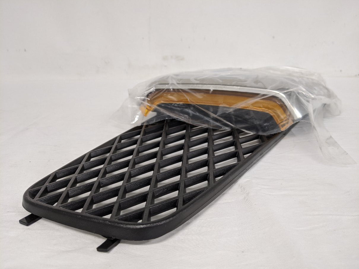 Western Star 57X, 49X, 47X LH Hood MTD Air Intake - P/N A17-21823-004