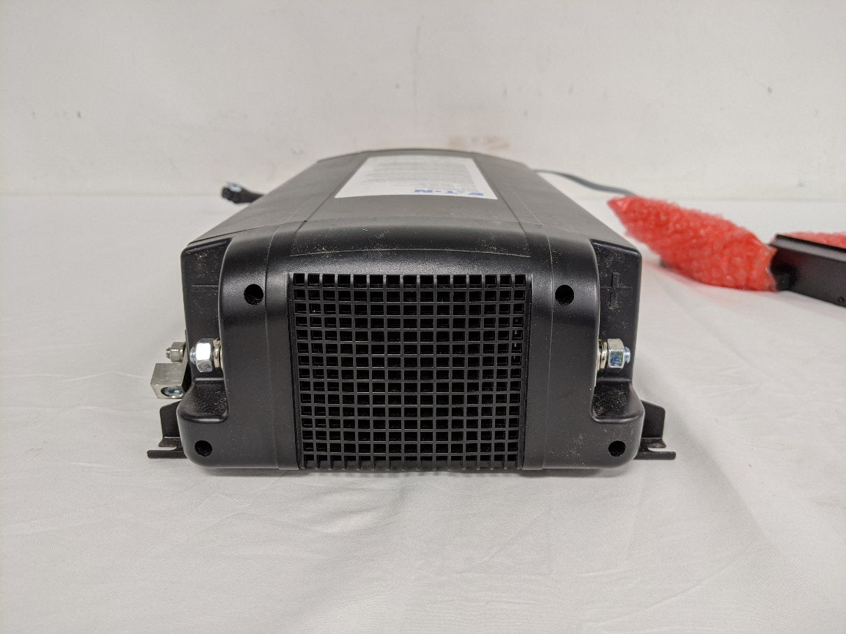 Used Eaton 12.1 V 1800W No Charge Inverter - A66-06279-001 Used Eaton 12.1 V 1800W No Charge Inverter - A66-06279-001