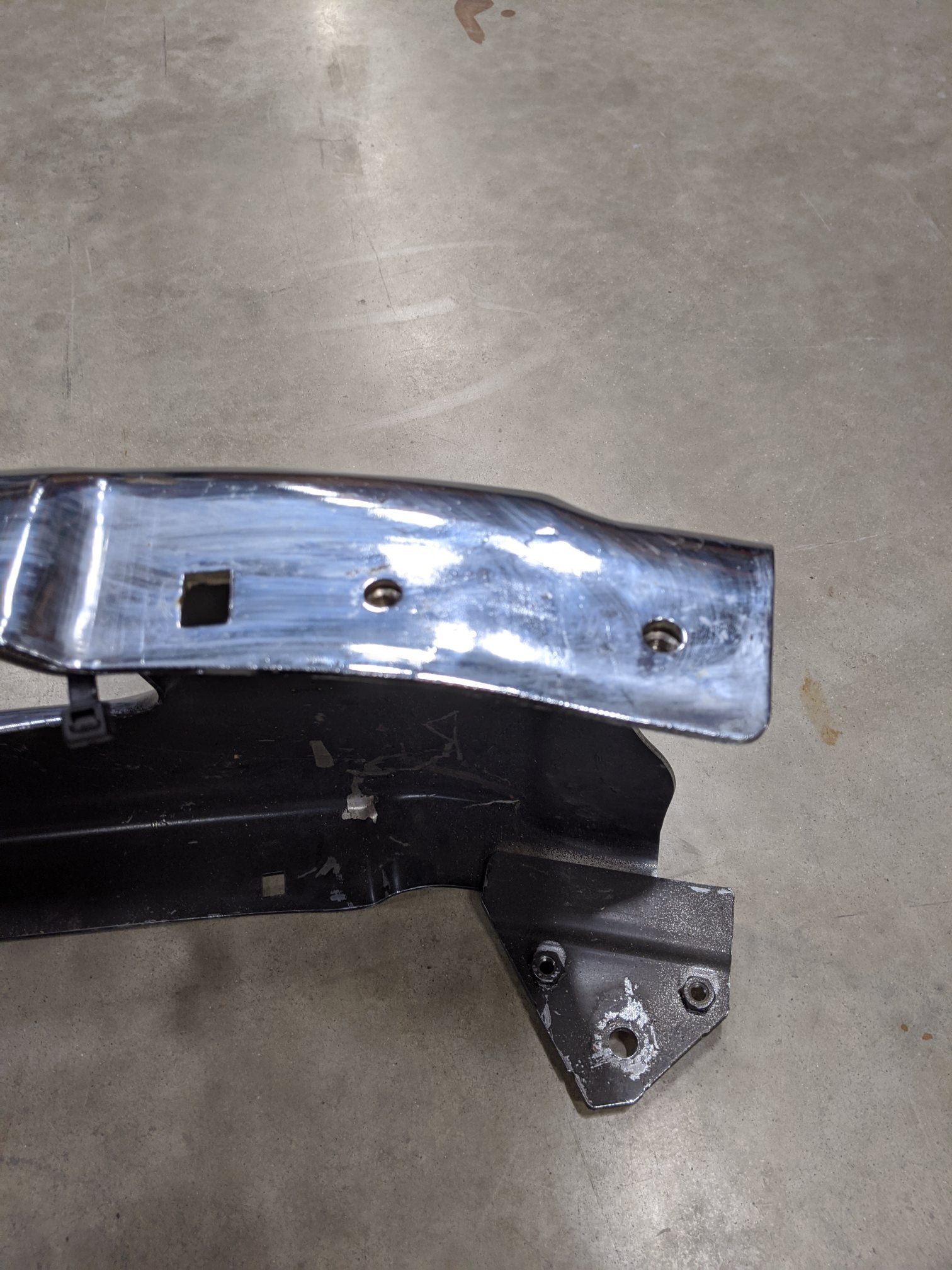 *Dented* Freightliner M2 License Plate Chrome Center Bumper - P/N  A21-28177-003 (9059396682044)