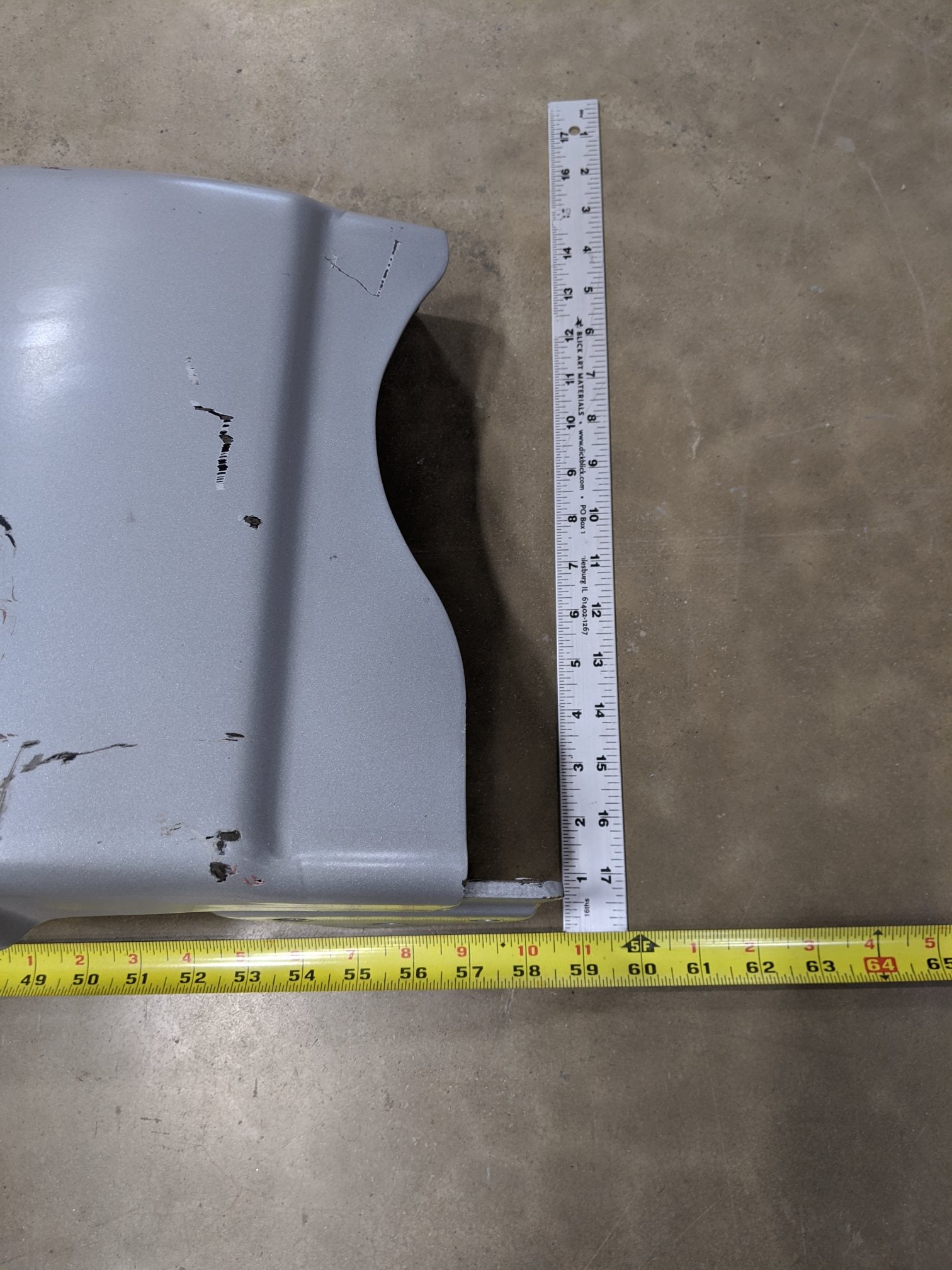 Damaged Freightliner M2 Painted Steel Center Bumper - P/N  A21-28177-007 (4574190010454)