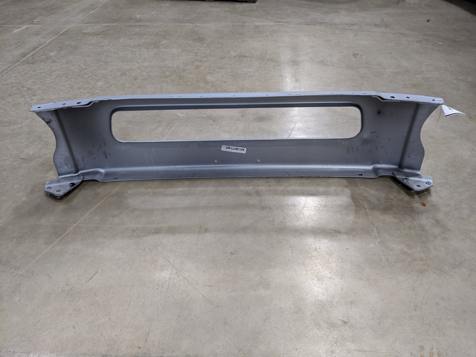 Damaged Freightliner M2 Painted Steel Center Bumper - P/N  A21-28177-007 (4574190010454)