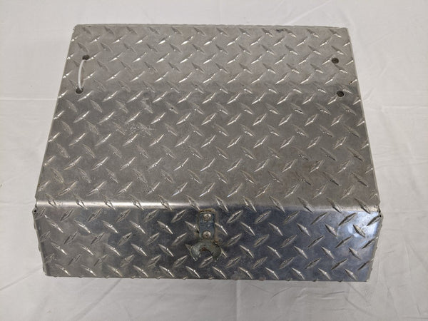 Western Star 18" Polished Aluminum Battery Box Cover - P/N A06-78383-200 (9088056099132)