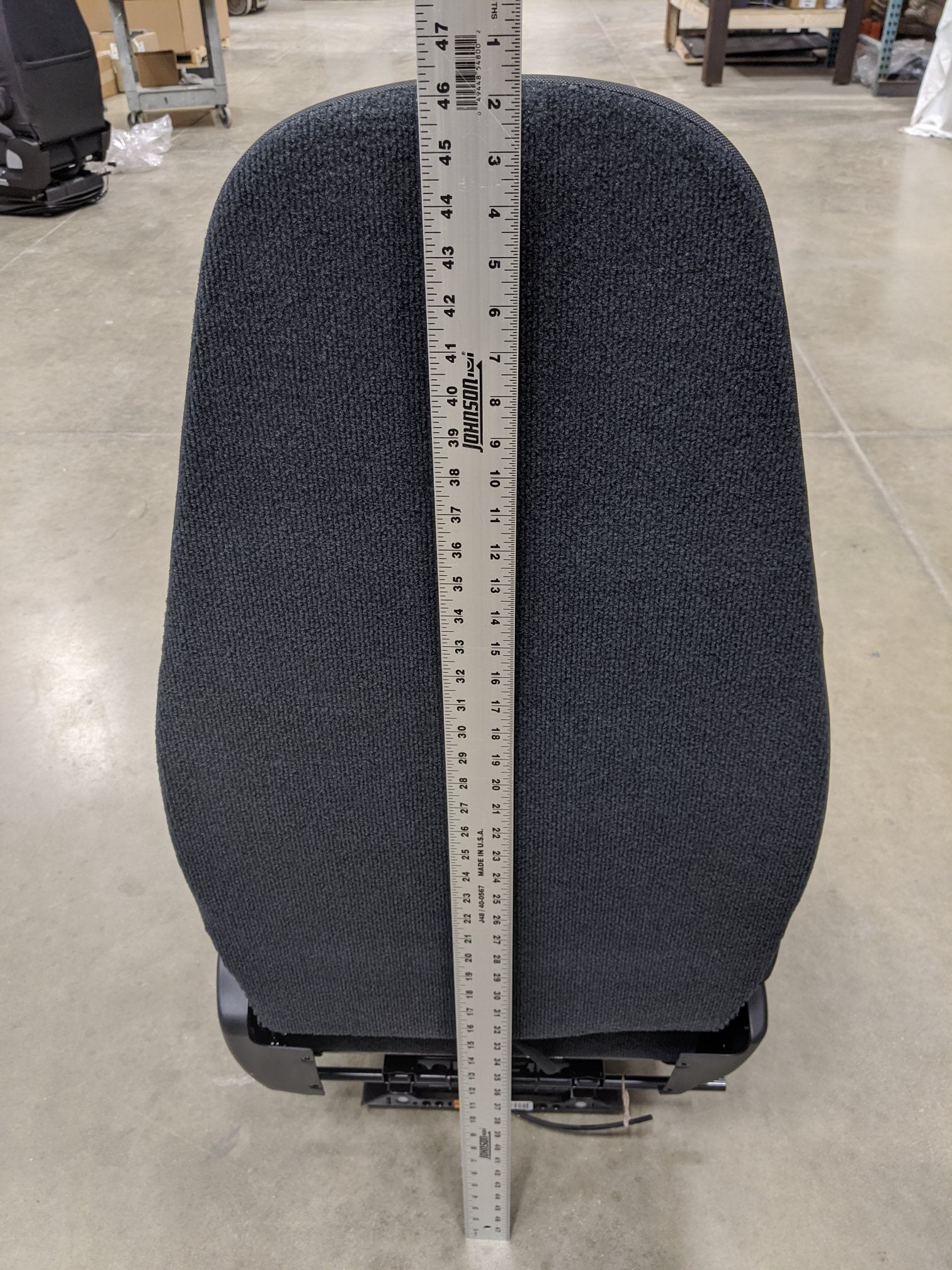 Freightliner Elite Black No Arm Rest 1 Lumbar Air Ride Seat - P/N C27-00100-288 (9117305864508)