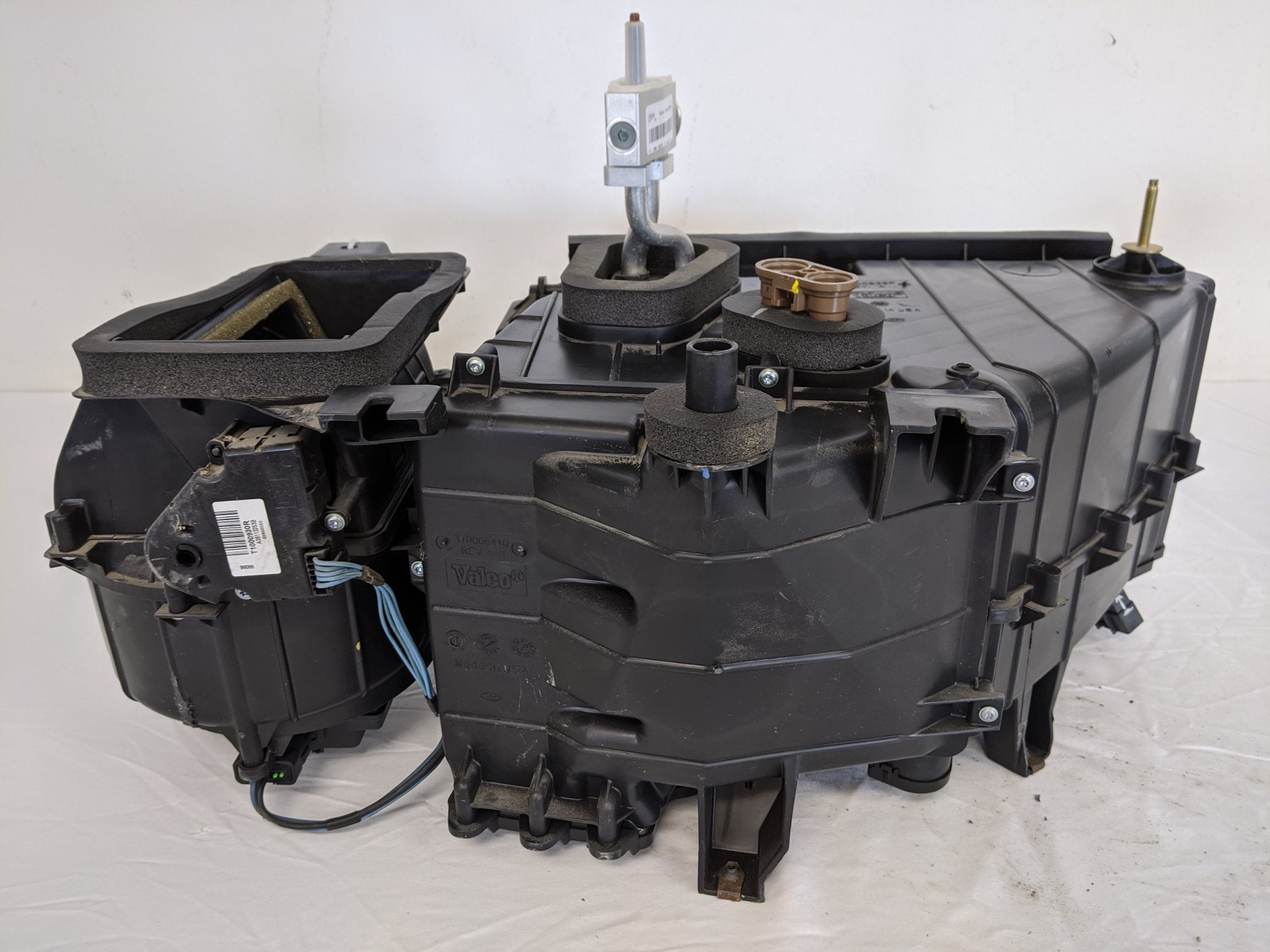 Freightliner M2 Cab HVAC Assembly - P/N A22-62757-003 (4017858904150)