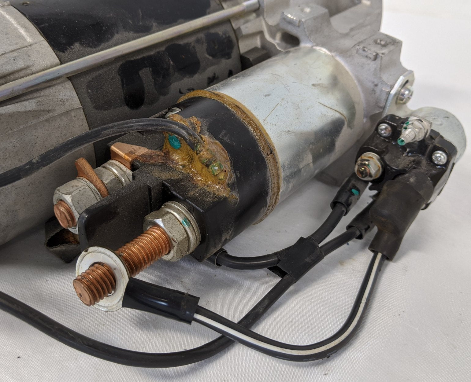 Used Freightliner Cascadia Mitsubishi 12V Starter Motor - P/N 9TA0579 (4606631805014)