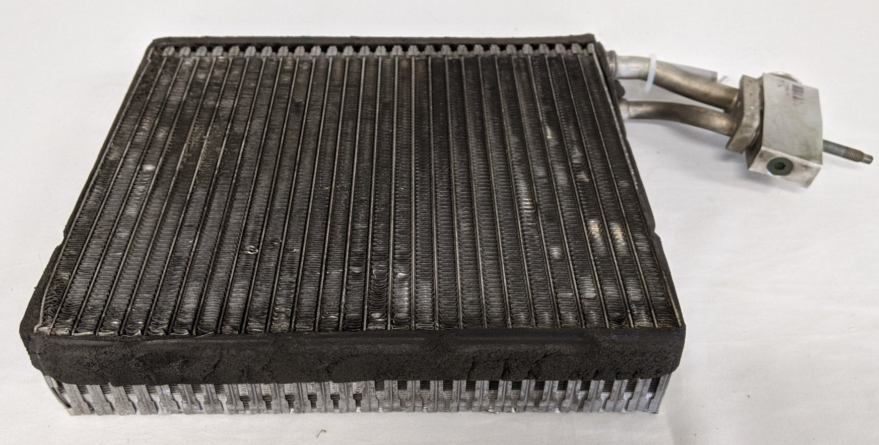 Used Freightliner Old Style Cascadia A/C Evaporator Core - P/N  VCC T1000897K (9626995425596)