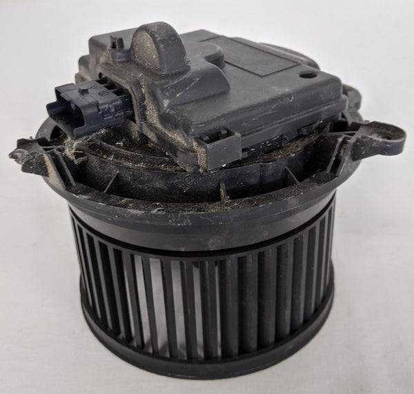 *Damaged Tabs* Freightliner M2, Cascadia HVAC Blower Motor - P/N  T1000730D (6728699478102)