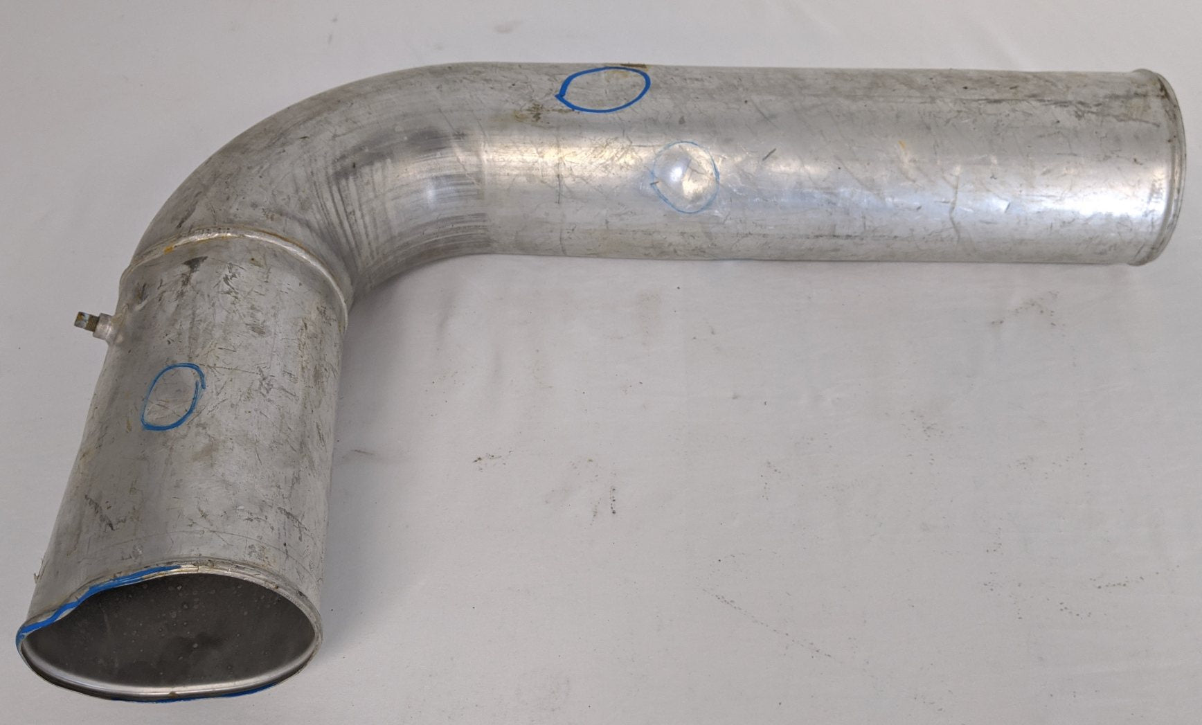 Damaged Freightliner 5 1/2"  Turbo Inlet Air Intake Duct - P/N 03-22457-000 (9627450605884)