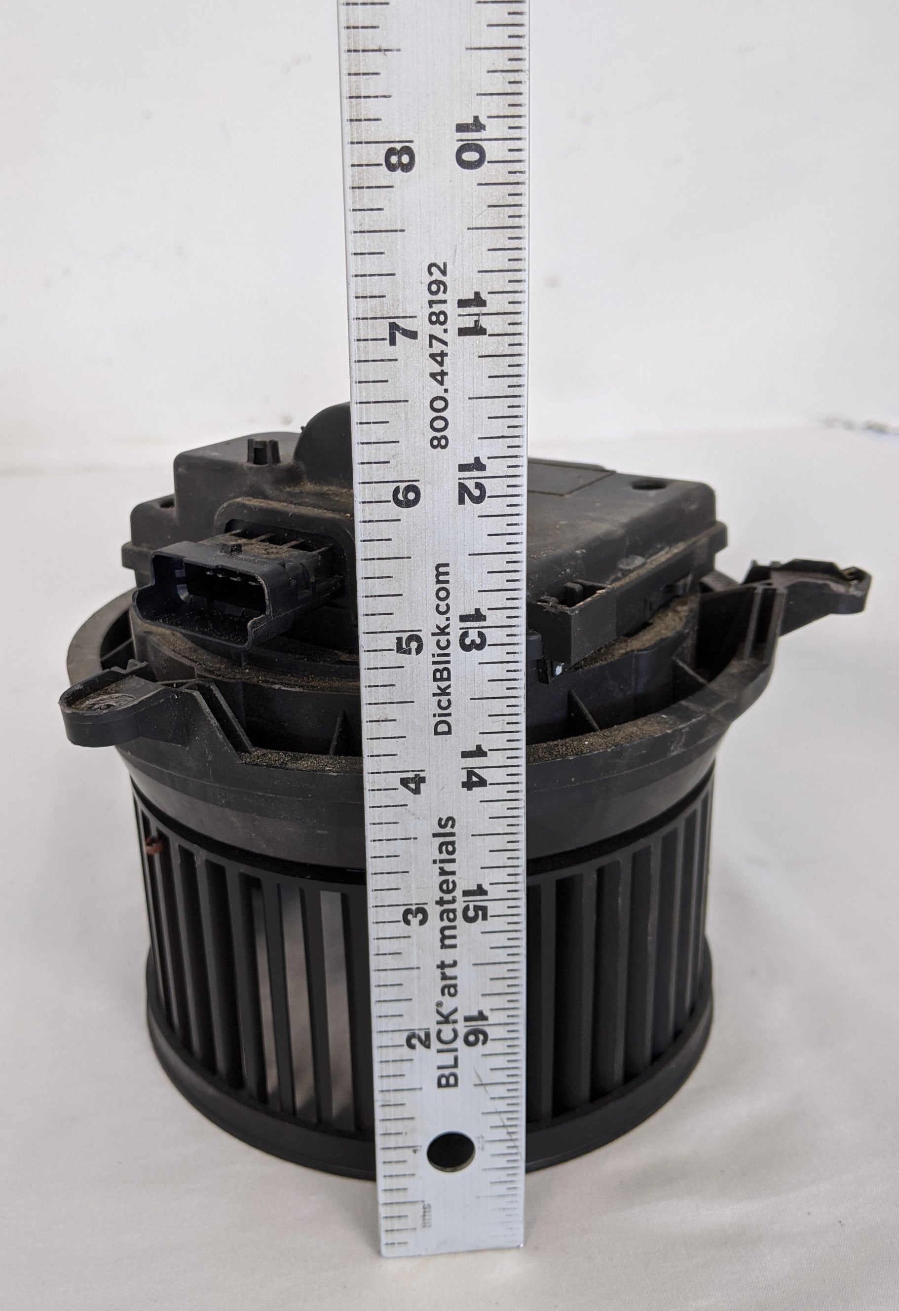 Damaged Freightliner M2, Cascadia HVAC Blower Motor - P/N
