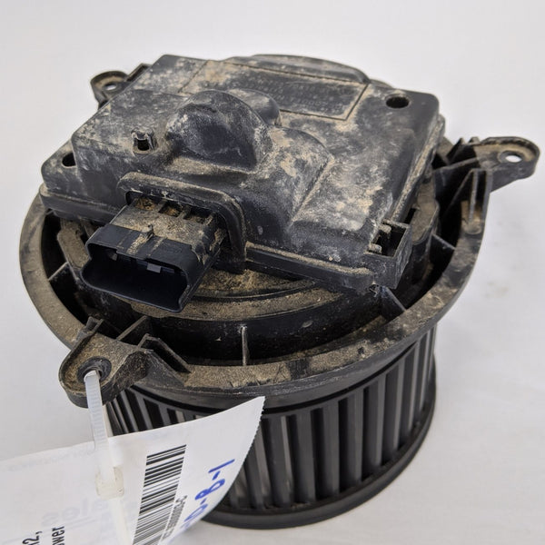 Used Freightliner M2, Cascadia HVAC Blower Motor - P/N  T1000730D (6732004491350)