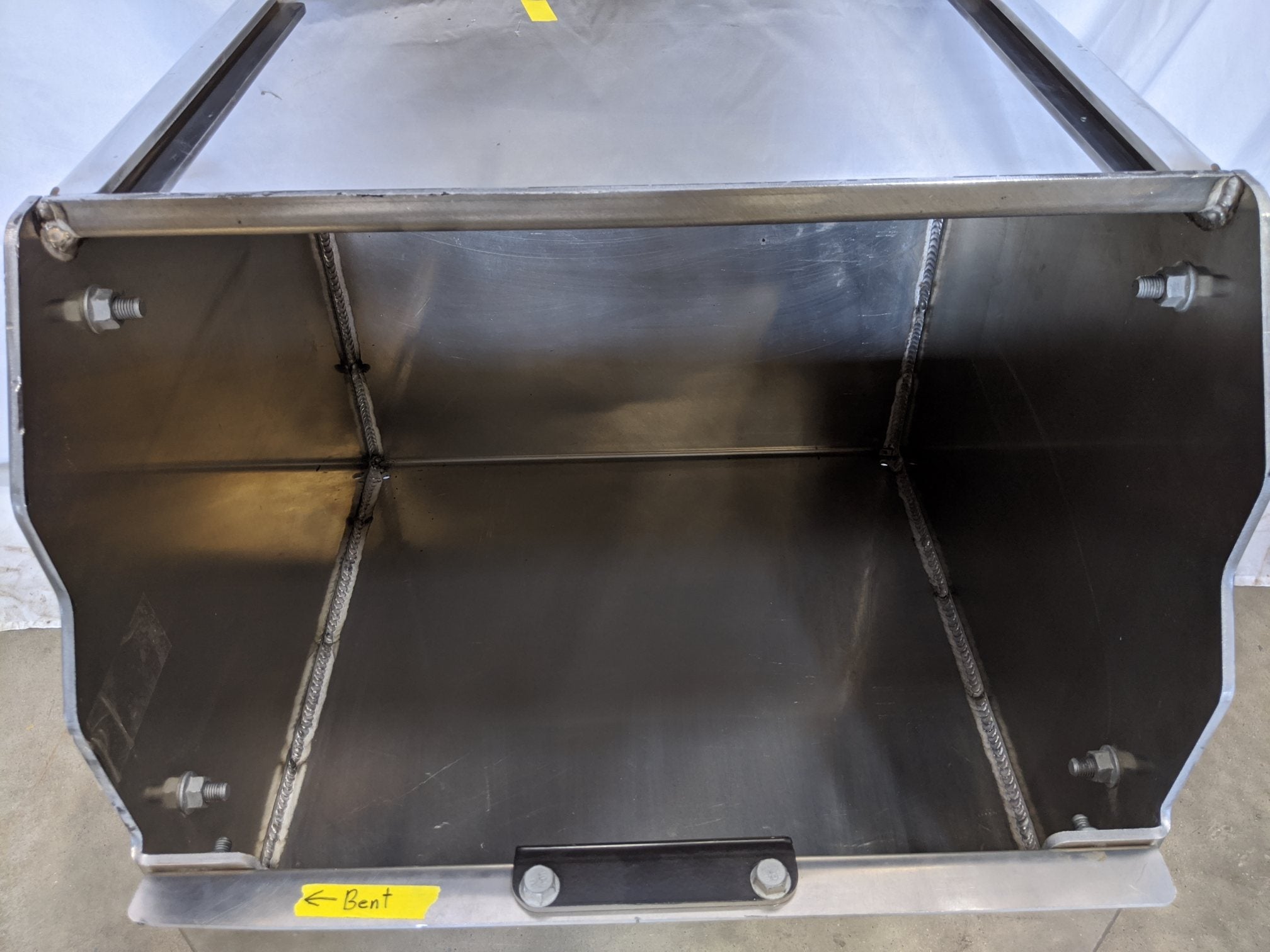 Used Freightliner Coronado 24" Polished Aluminum Tool Box - P/N A66-11720-222 (9701337956668)