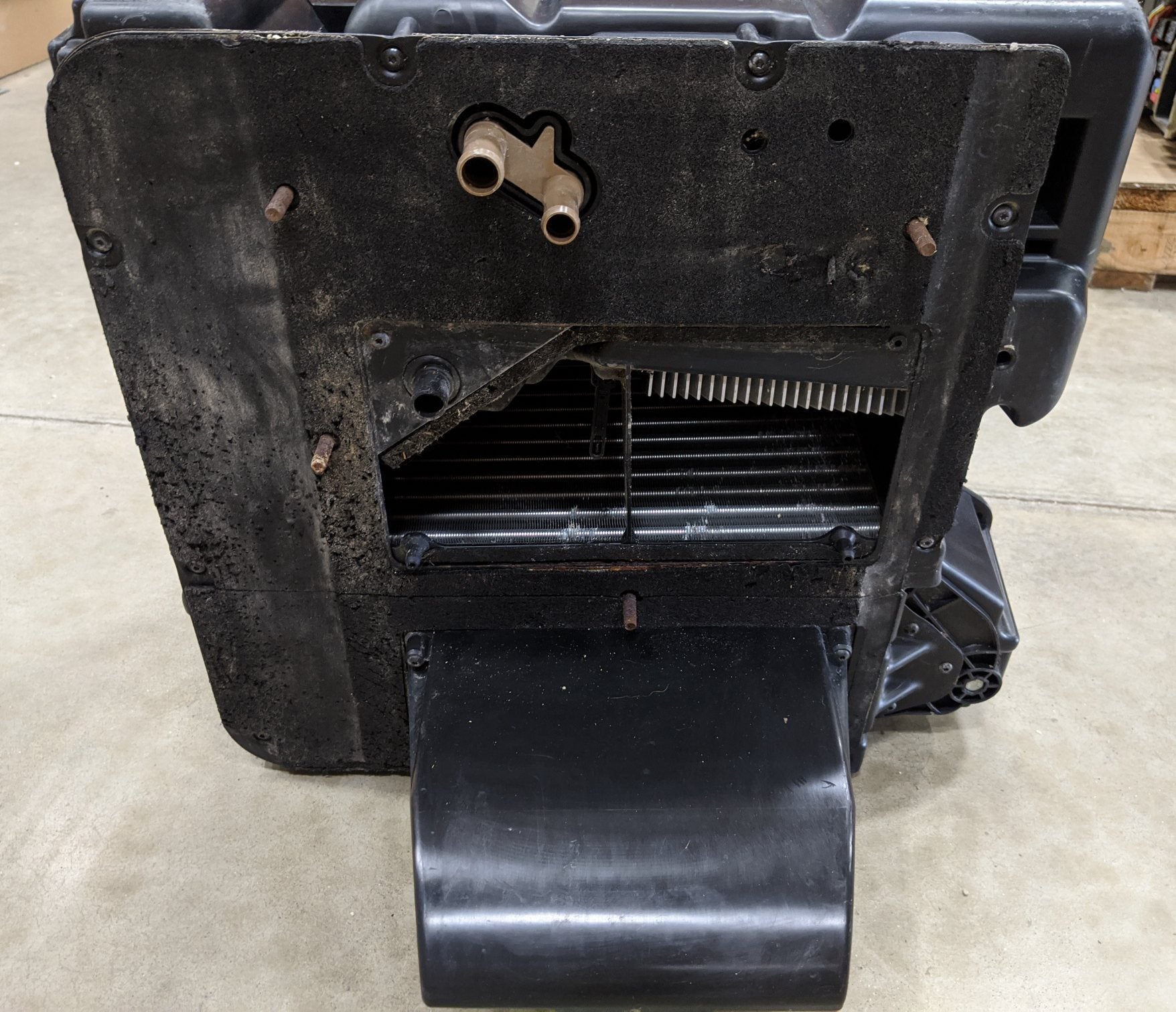 Used Freightliner Cascadia P3 Self Powered Dual HVAC Unit - P/N A22-64736-003 (9674001121596)