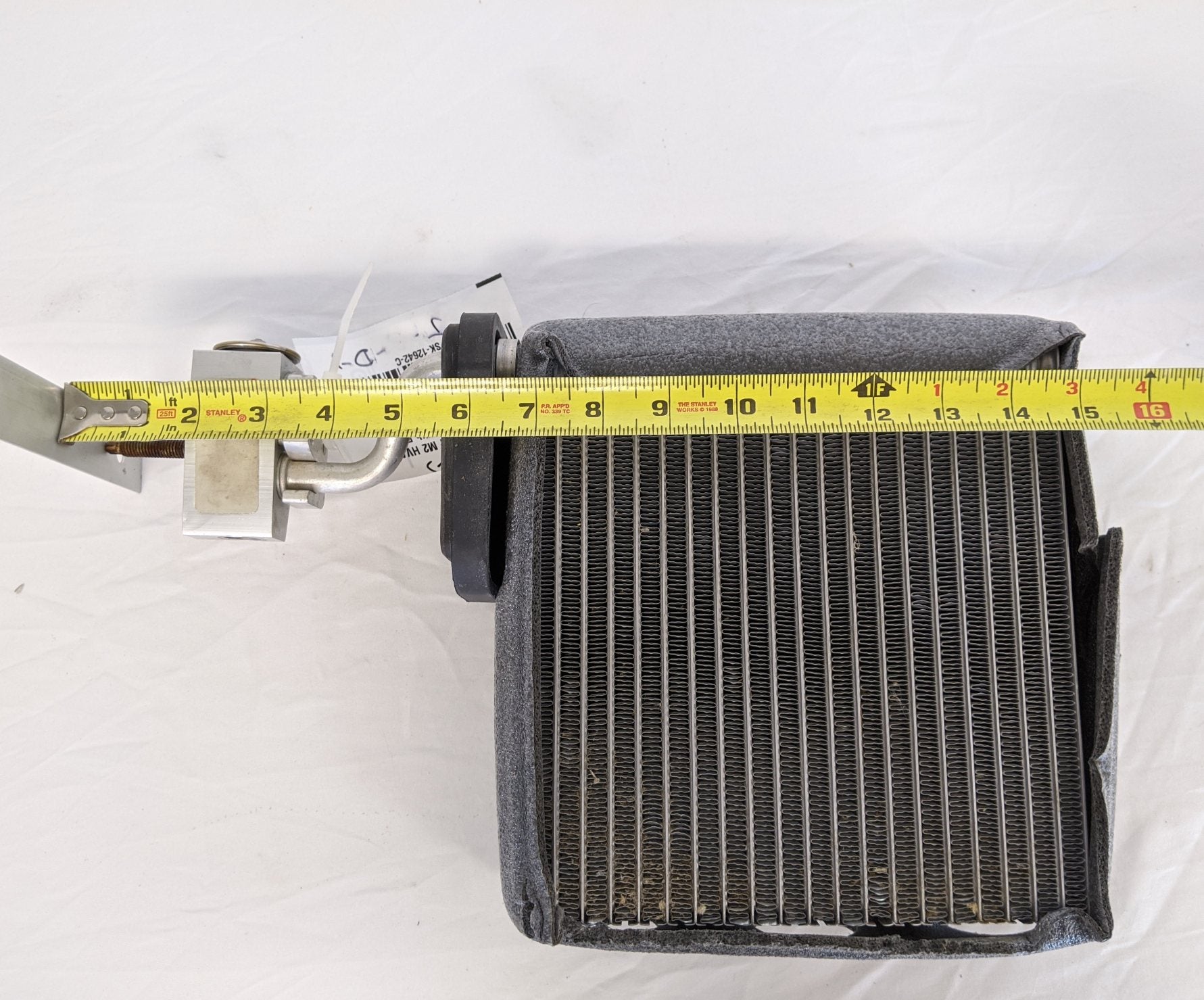 Used Freightliner M2 HVAC Evaporator Core With Exp. Valve - P/N VCC T1001836U (9674044834108)