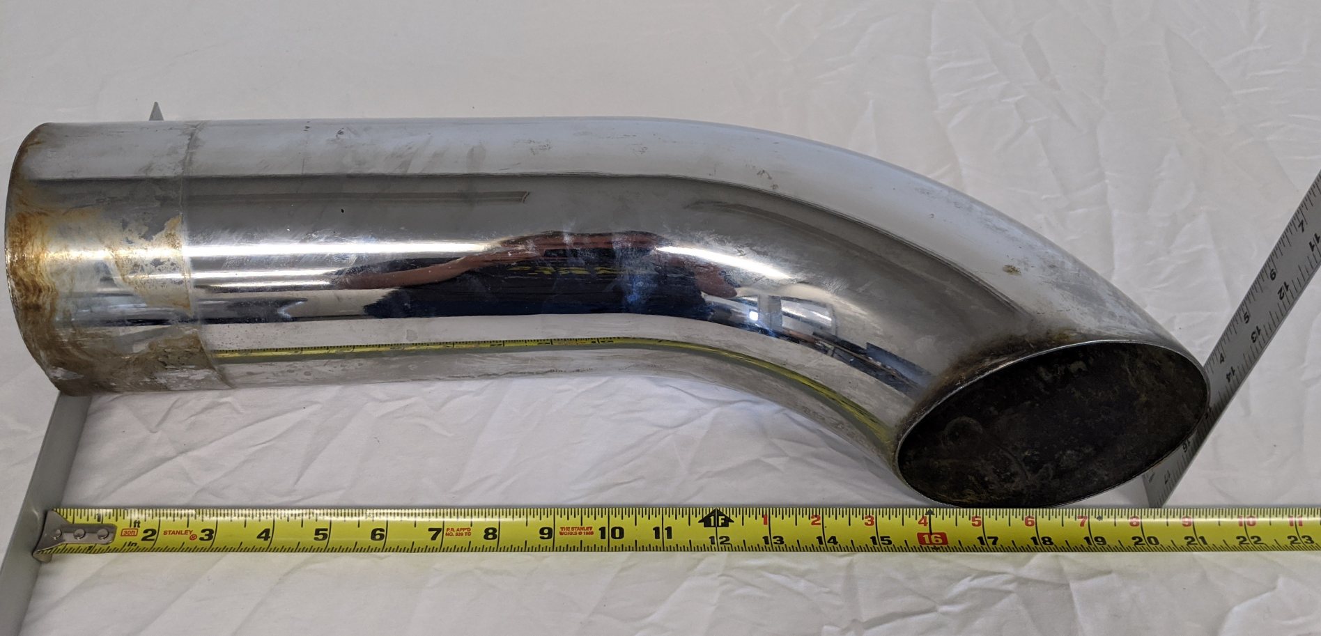 Used Freightliner 5" Polished SS Curved Exhaust Pipe Stack - P/N 04-31798-020 (9627387789628)