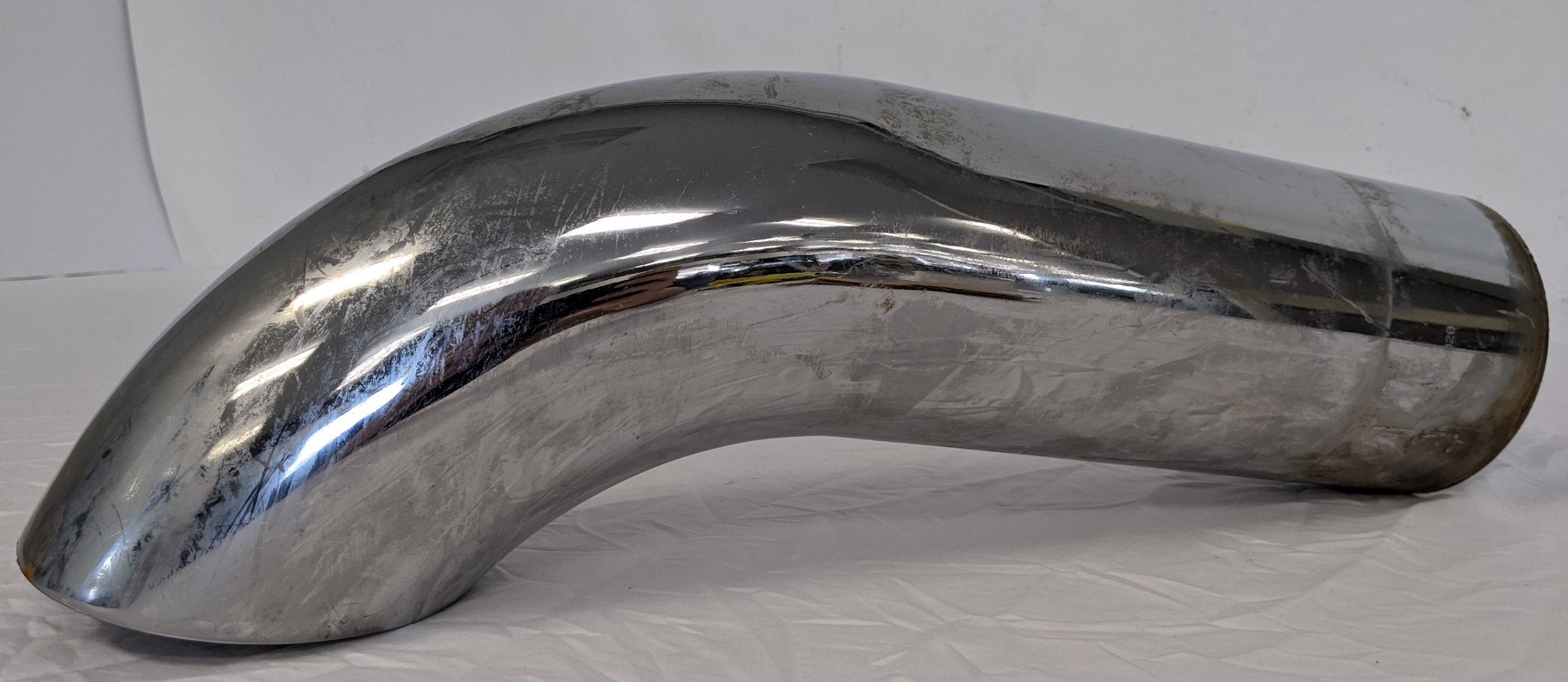 Used Freightliner 5" Polished SS Curved Exhaust Pipe Stack - P/N 04-31798-020 (9627387789628)