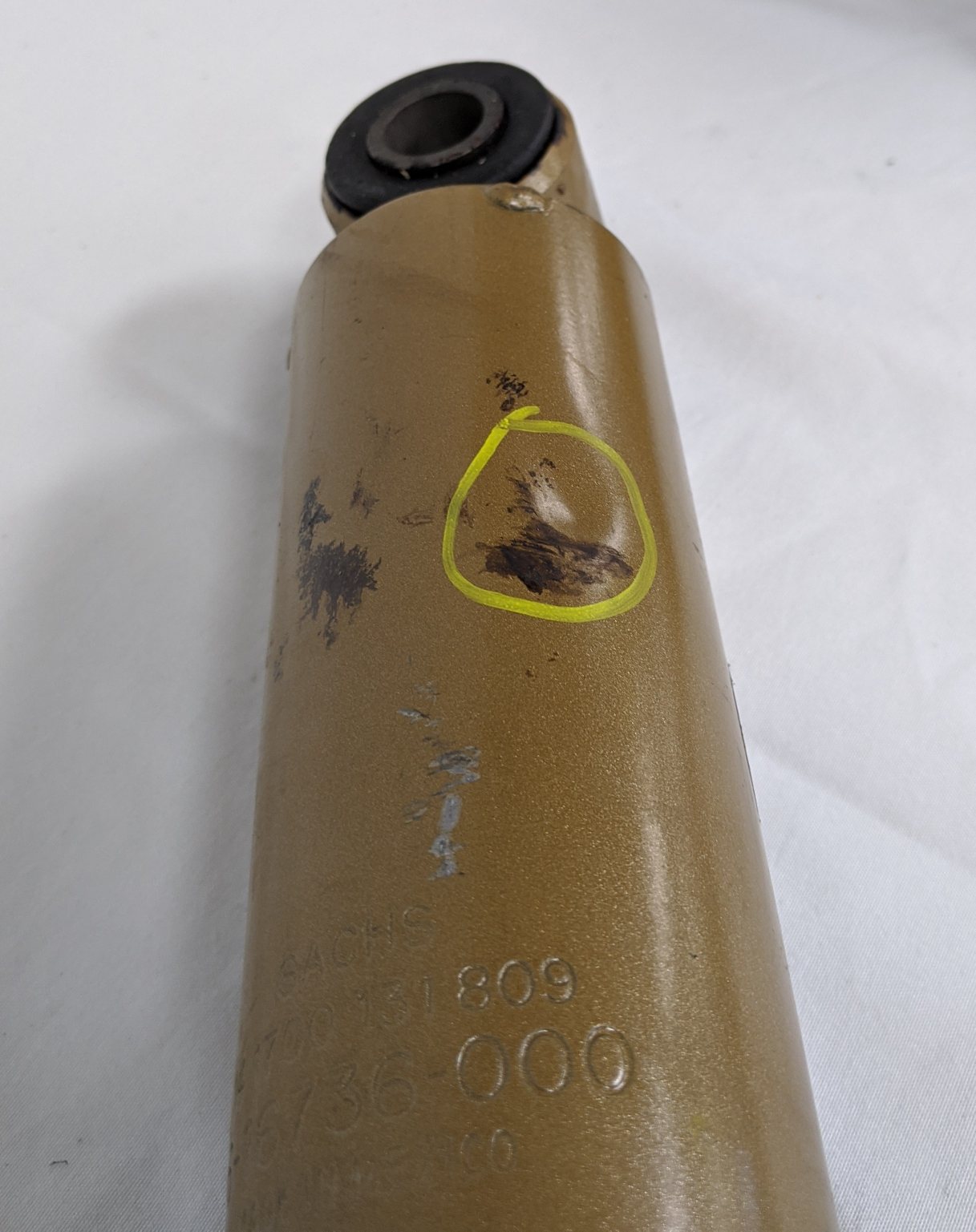 *Blemished* Freightliner ADL 19/45 343/523 Rear Shock Absorber -P/N 16-16736-000 (9775881879868)