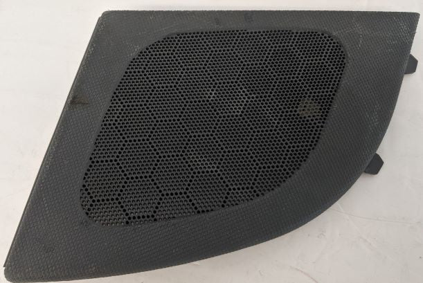 Used Freightliner Cascadia RH Door Speaker Grill - P/N: 16915388 (3939505176662)