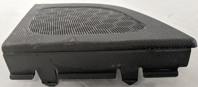 Used Freightliner Cascadia RH Door Speaker Grill - P/N: 16915388 (3939505176662)