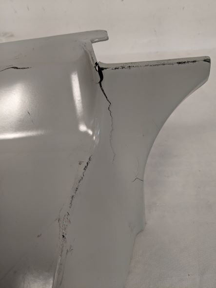 Damaged Freightliner Right Hand Side Cowl Panel - 18-67630-001 (9580368789820)