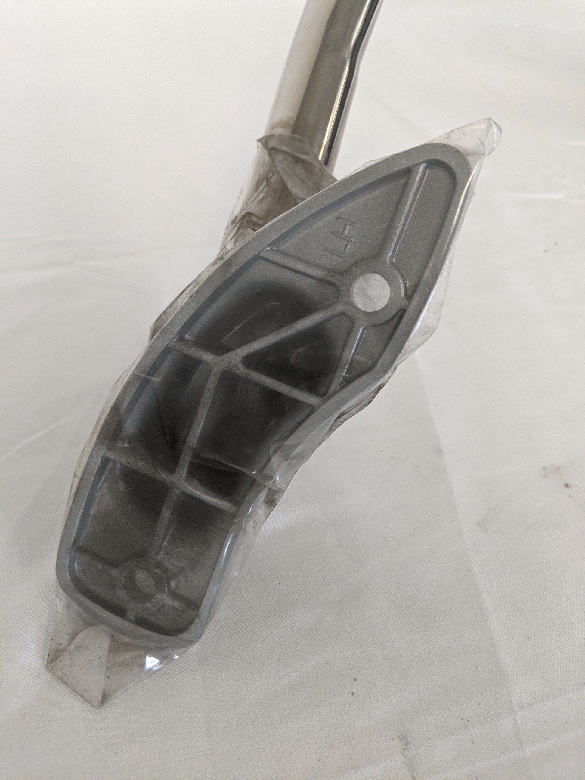 FTL Coronado / Columbia LH Manual Outer Mirror - P/N A22-62034-004