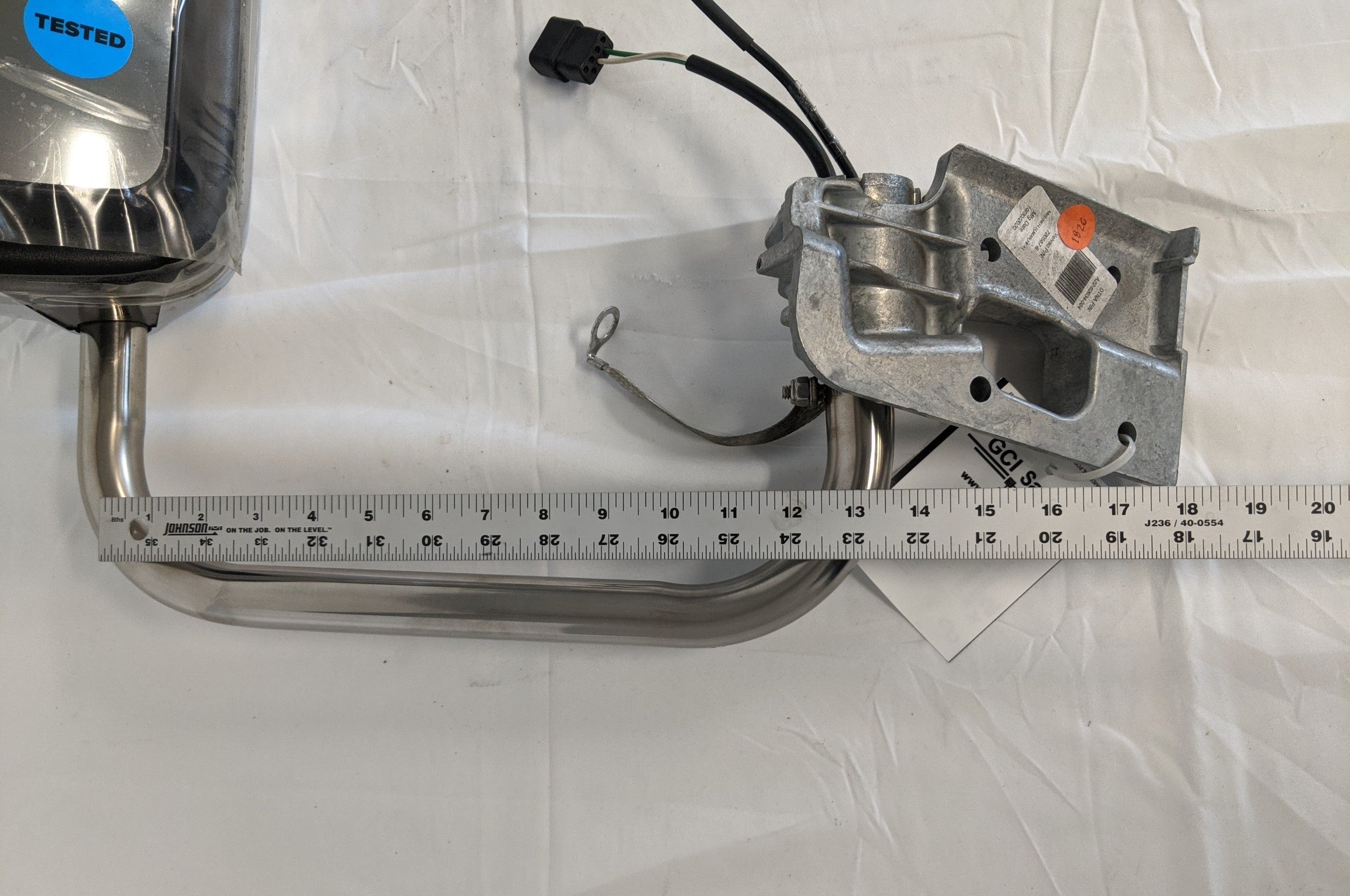 FTL Coronado / Columbia LH Manual Outer Mirror - P/N A22-62034-004