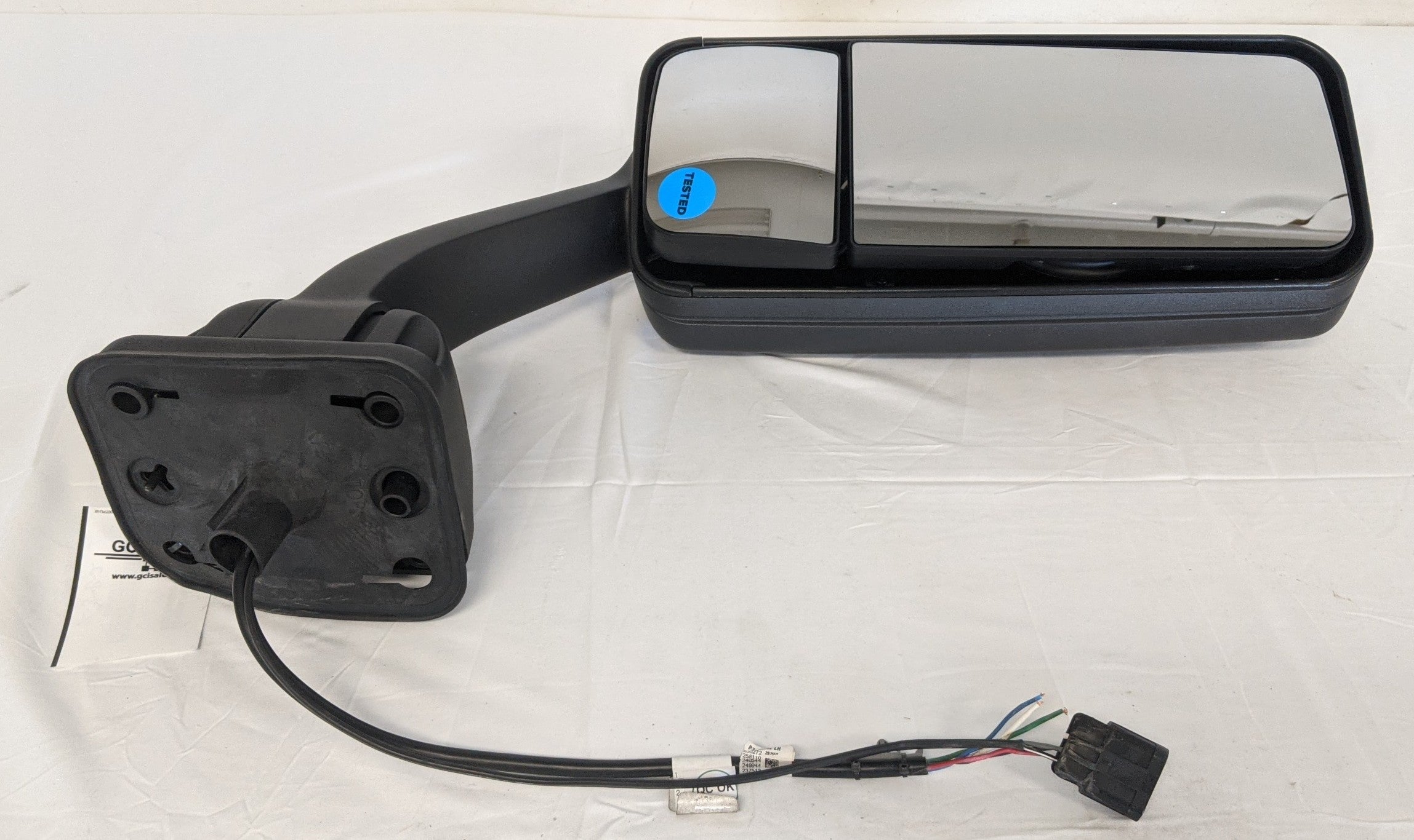 Damaged Freightliner P3 LH Black Rearview Mirror Assy - P/N  A22-69637-014 (8336756572476)