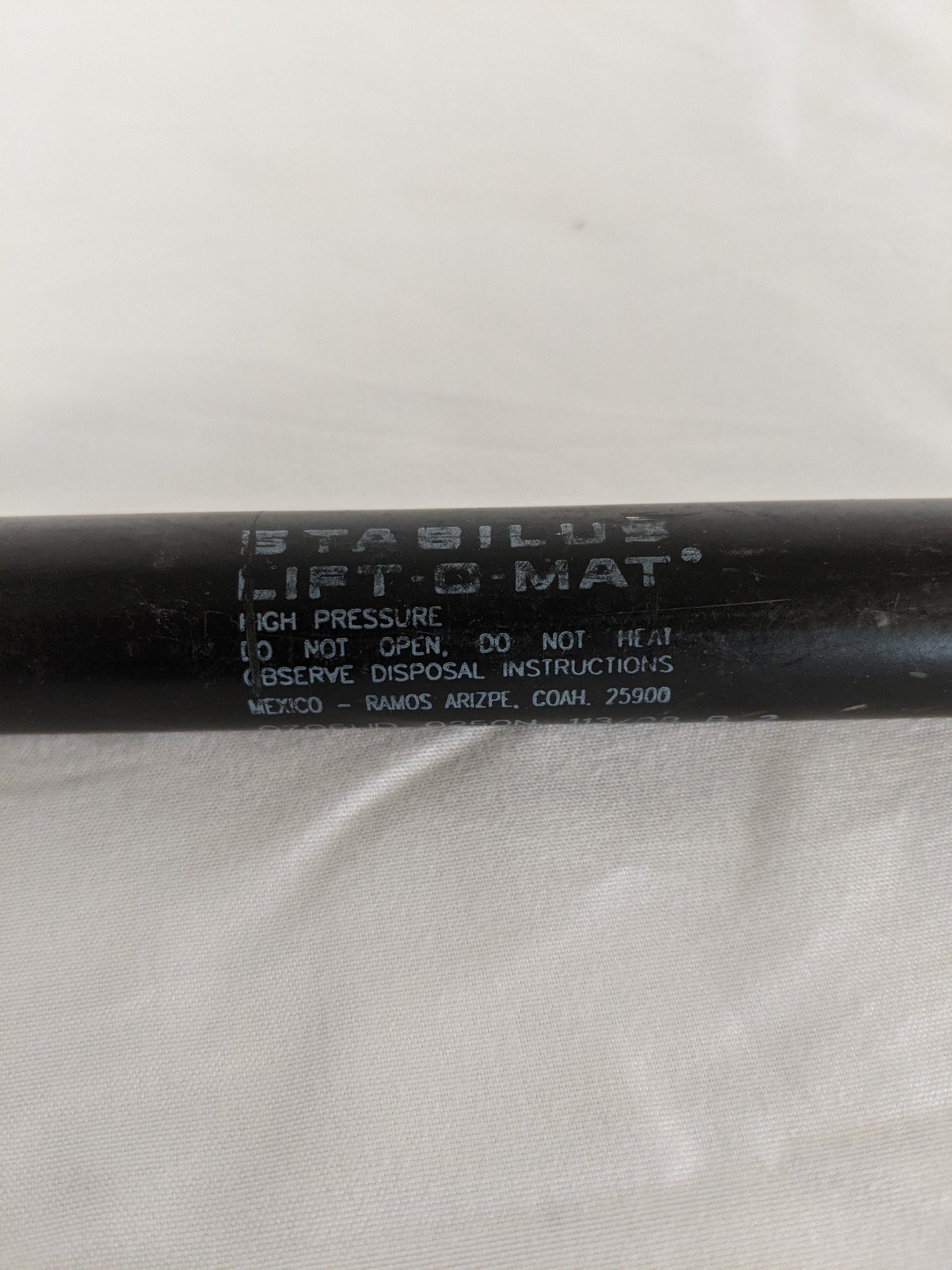 Used Stabilus Lift-O-Mat 29 7/8" Gas Strut - P/N  0706UD (8361570304316)