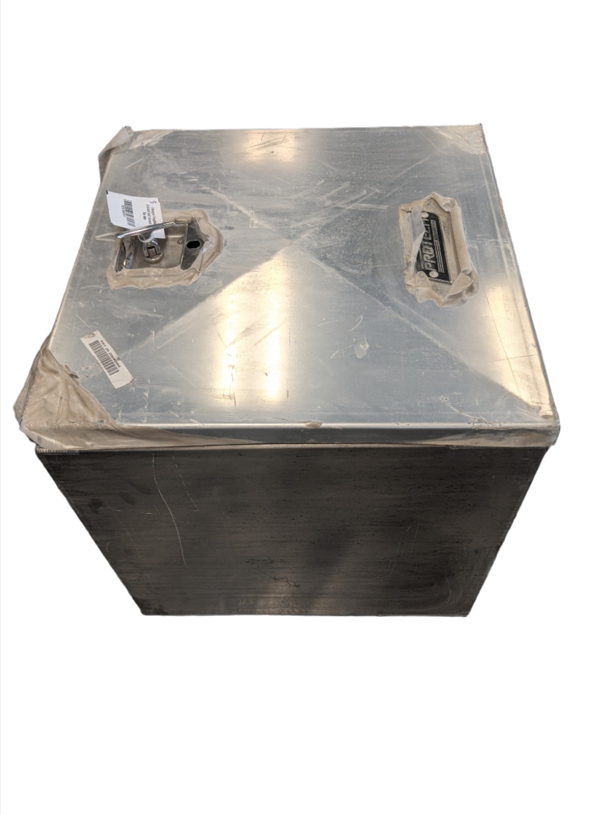 Freightliner 24x24x24 Inch Smooth Tool Box Assy - PRT20 2004GHS