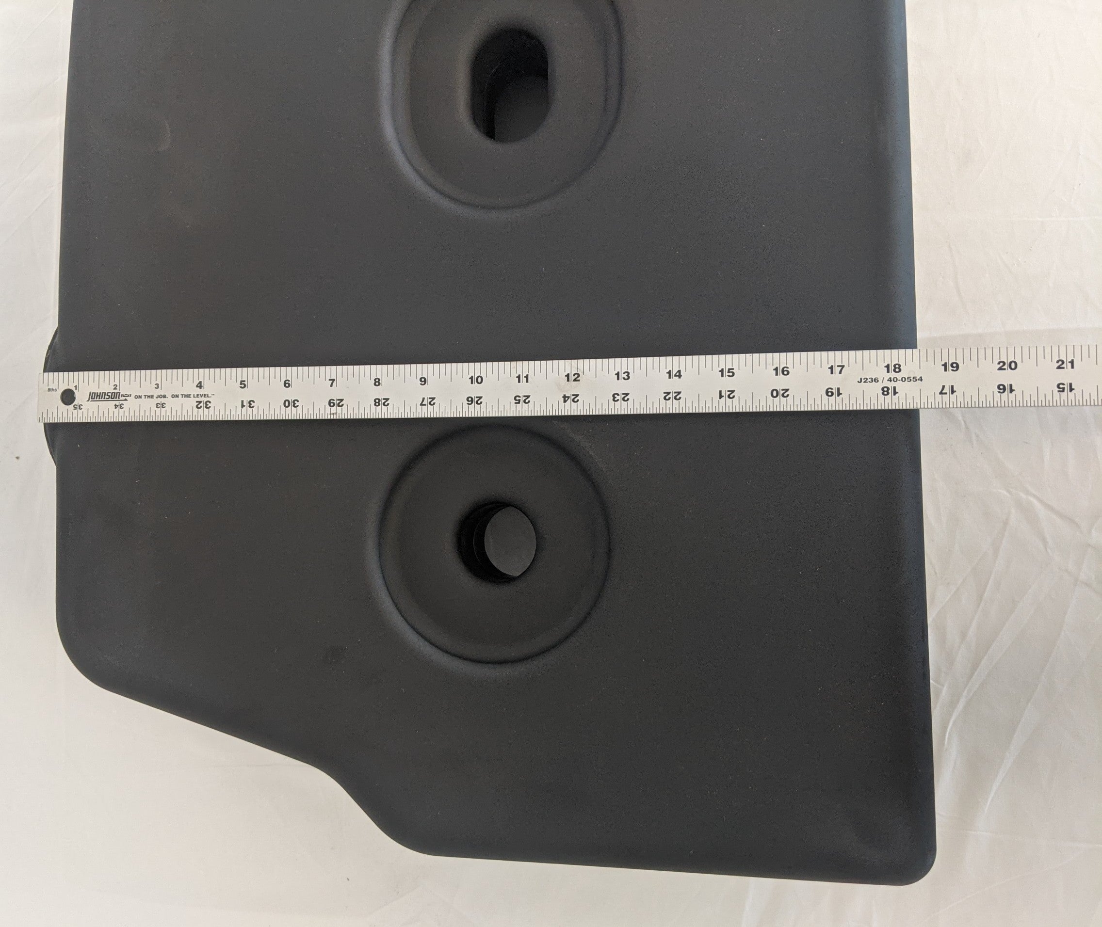 Freightliner 6 Gal DEF Tank - P/N 04-31371-000