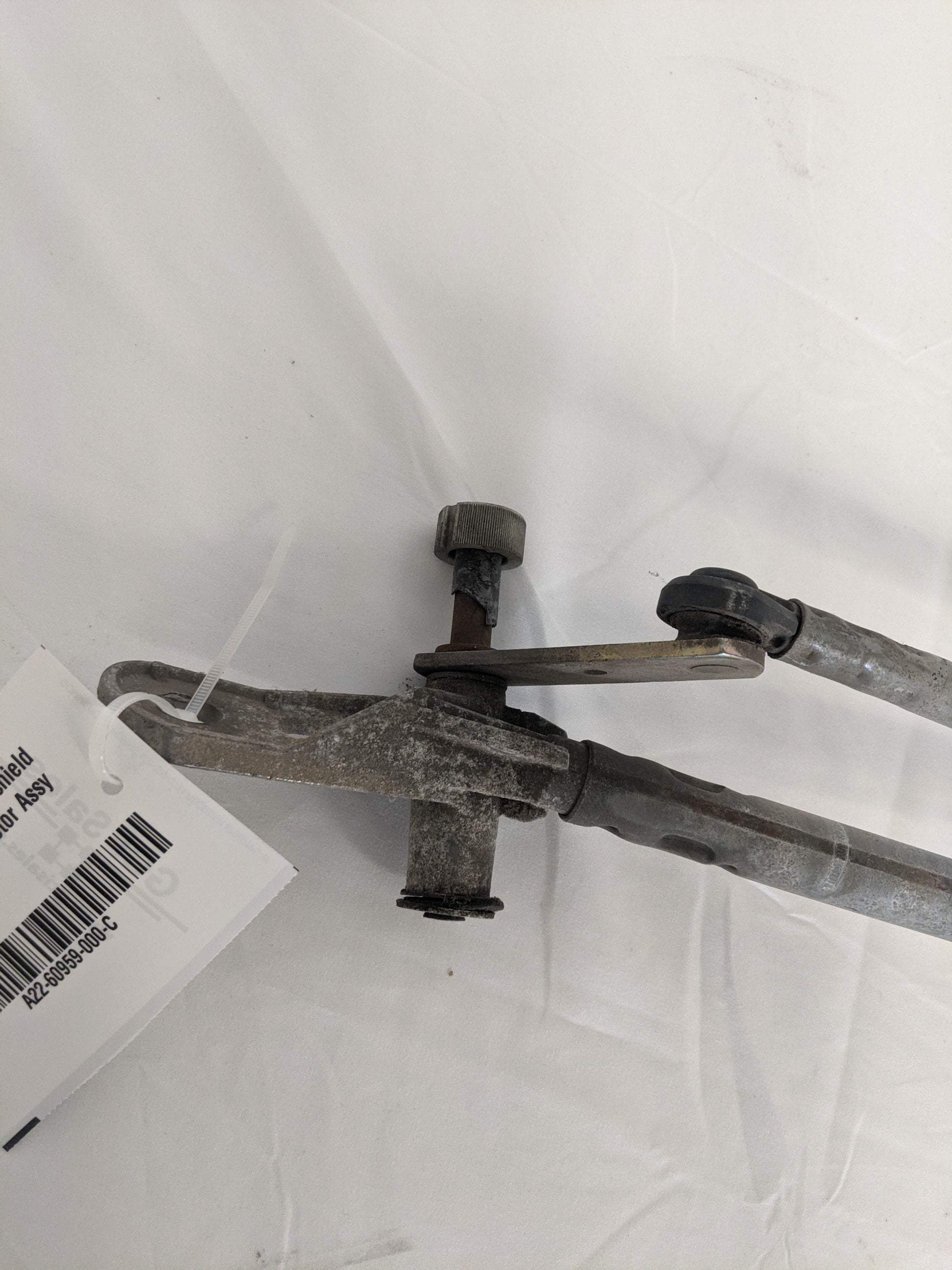 Used Freightliner Windshield Wiper Linkage & Motor Assy - P/N  A22-60959-000 (8392554643772)