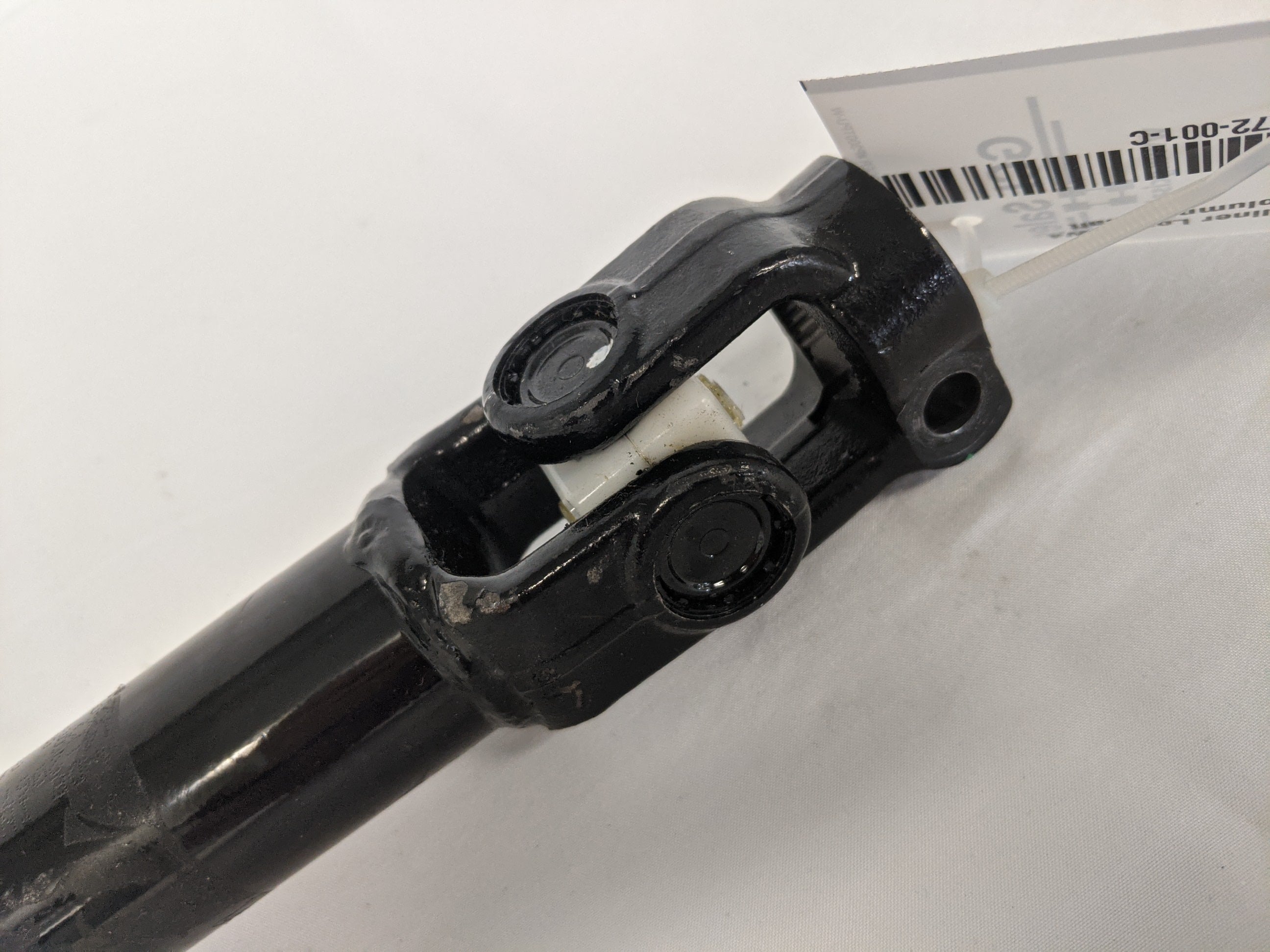14-20672-001 - Western Star 47x Lower Steering Shaft