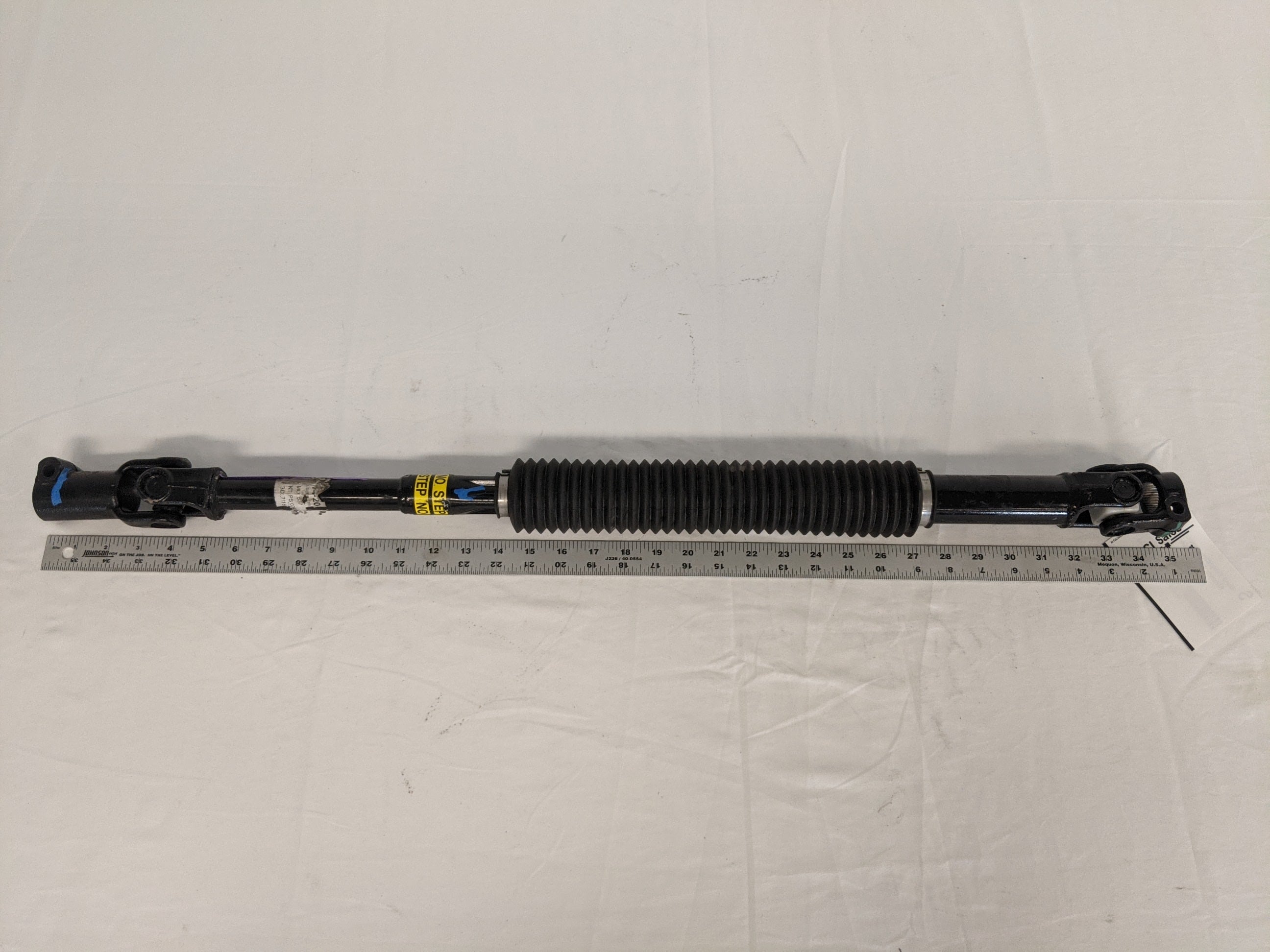 14-20672-001 - Western Star 47x Lower Steering Shaft