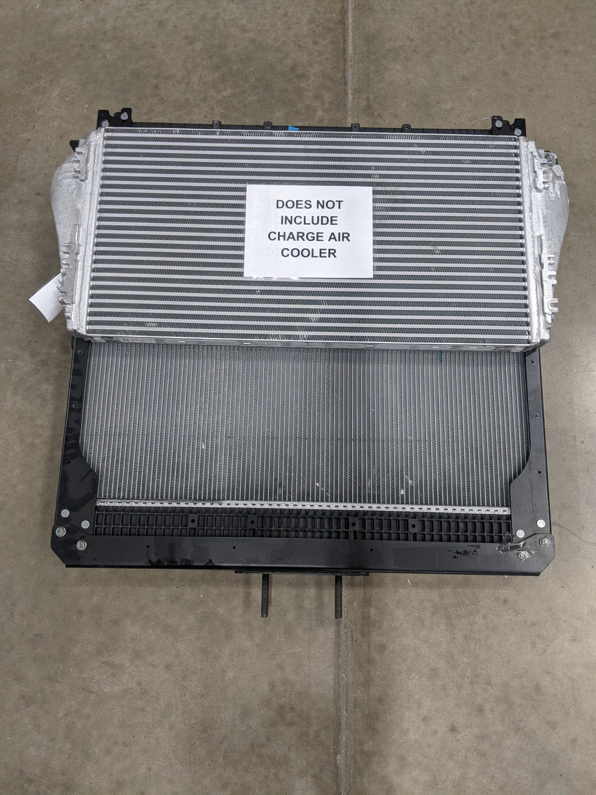 Damaged Freightliner M2 38¾ x 33 3/8" Radiator Assembly - P/N  Y0475004 (8804155195708)