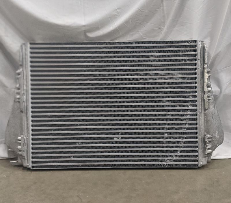 Freightliner 28 ¾" x 21 ½" Charge Air Cooler - P/N  01-33030-000, CE257001 (8439763173692)