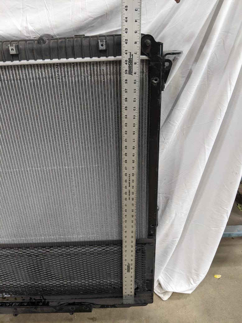 Freightliner / WST 41½" x 40¼" Radiator Assembly - P/N  3S0583640001 (8572769304892)