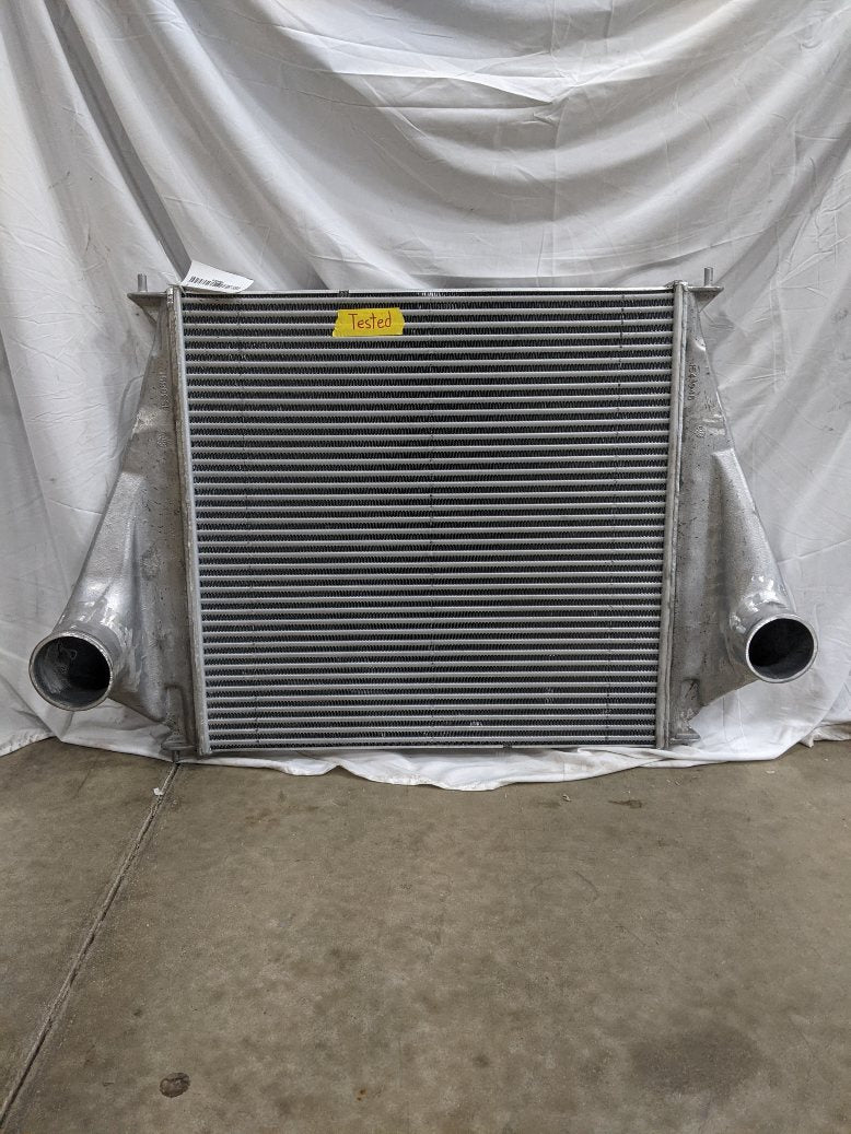 Damaged Thomas Built Bus TBB-HDX 27¼" x 27 1/8" Charge Air Cooler - P/N  1030439 (8678918586684)