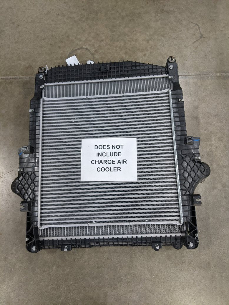 Freightliner M2 28 x 32 1/8" Housed Radiator - TXE 1004048A (9611526996284)