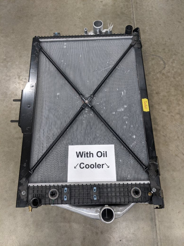 Damaged Freightliner Radiator - TXE1004020 & CAC - TXE1030489 - P/N 05-34532-003 (8618225467708)